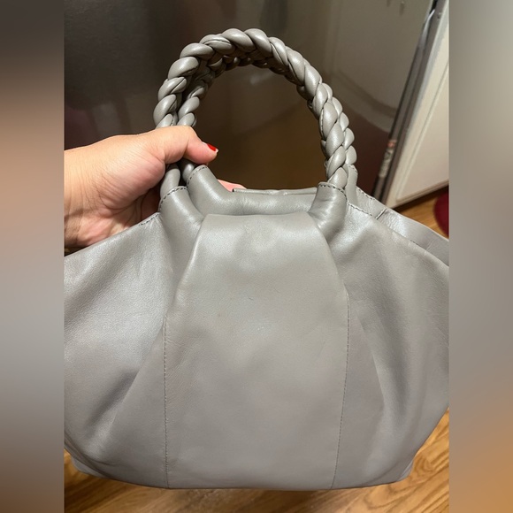 Vince Camuto Toupe  Gray shoulder bag/crossbody Like New - Picture 3 of 13